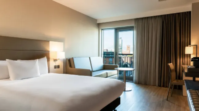 AC Hotel Birmingham Отели рядом с достопримечательностью «Галерея «Айкон»»