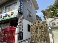 Hanzha Yaju Hotel Hotels near Two Rivers and Four Lakes