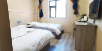 Aiweiyi Hotel - Cozy 2-bed Room
