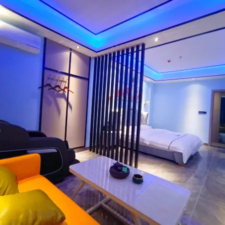 Jieyang Youke Light Luxury Apartment