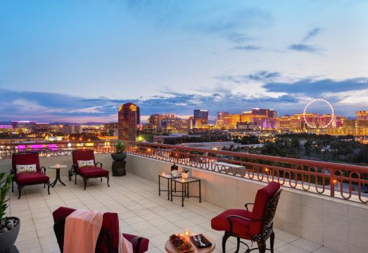 엠버시 스위트 바이 힐튼 컨벤션 센터 라스베이거스