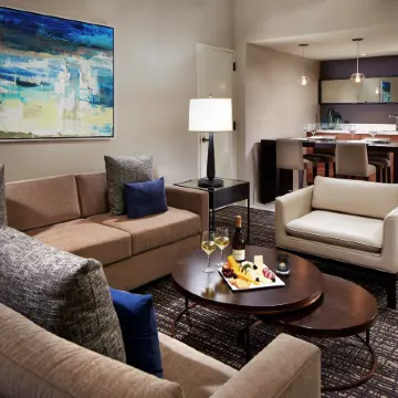 Hilton San Diego Mission Valley Отели рядом с достопримечательностью «Стадион SDCCU»