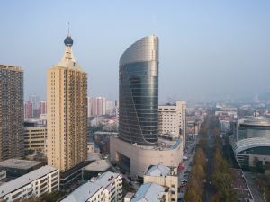 Ward Hotel (Hero Mountain Hotel, Jinan Bayi Overpass)