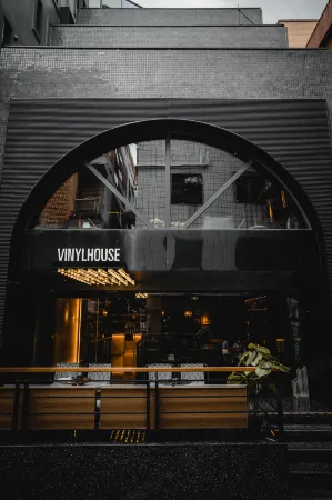 Heijiao Fangzi Guesthouse Отели рядом с достопримечательностью «Shenzhen Polytechnic OCT Campus»