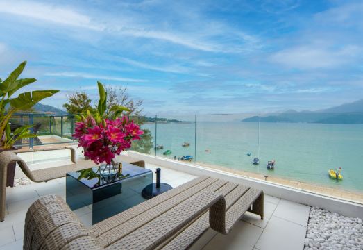 Sea view villa at the end of the field의 객실 내부 또는 해변 풍경