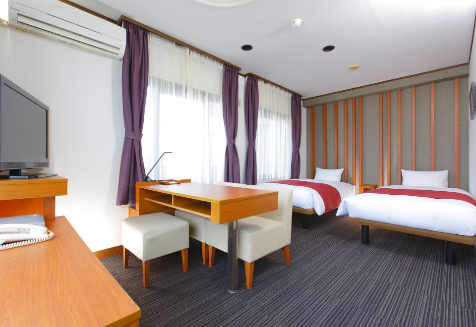 호텔 마이스테이스 가메이도의 로비 또는 리셉션 구역