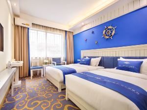 Jinyi Holiday Hotel (Guilin Railway Station South Zhongshan Road)