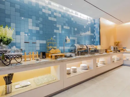 Homeinn · NEO (Hengli Plaza Branch of Jiashan railway station) Отели рядом со станцией Jiashan South Railway Station