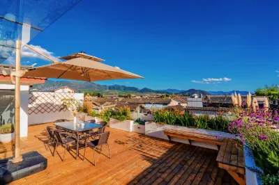 Floral Hotel · Building Lijiang Intelligent Light Luxury Design Hotel (Shuhe Ancient Town Branch) Hotel di Lijiang