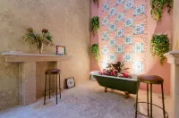 The Emerald House Lisbon, Curio Collection by Hilton - breakfast