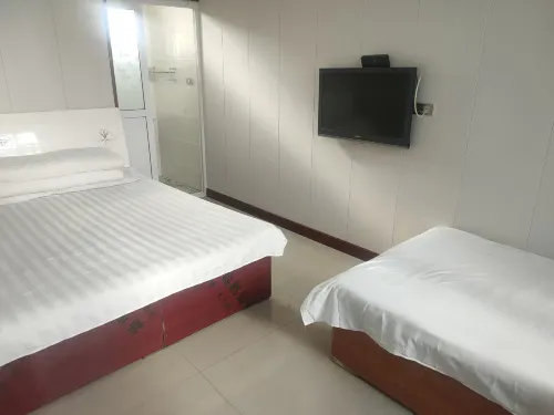 Yuxian Ningxiang Hotel Hotel di Qin County