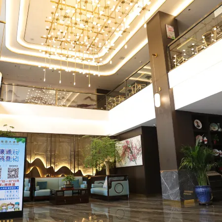 Zhengning Jinming Hotel