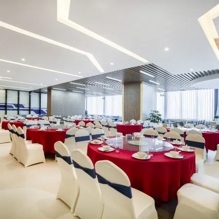 Holiday Inn Express CHENGDU TIANFU AIRPORT ZONE by IHG