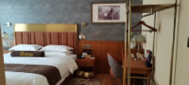 卓悦酒店（塔城卓悦百盛購物公園店） 塔城市酒店