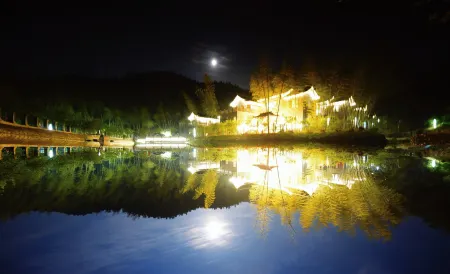 yun bing shan xi feng zhai hotel