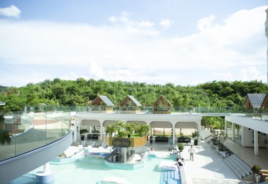 西双版纳悦江酒店（告庄西双景星光夜市店）外景图