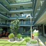 Vsk Residence Hoteles cerca de Central Village Bangkok Luxury Outlet Shopping Center