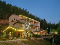 GUAN Shan Yue Hotels in Chongyi