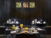 SANA Berlin Hotel Отели рядом с достопримечательностью «Торговый центр Bikini Berlin»