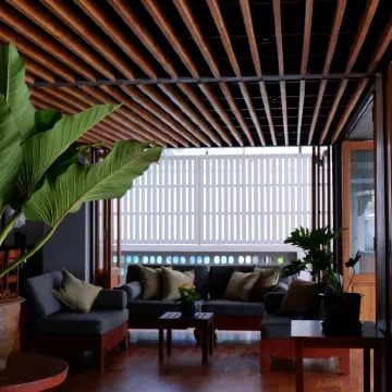 Nara Residence Trang Hotels near Trang Train Station