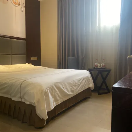 Junyue Hotel