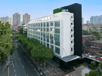 Mia Hotel (Shanghai Xuhui Jiaotong University)