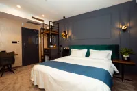 KAME HOTEL BEOGRAD Hotels in Surčin