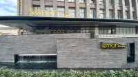 Lemon Hotel