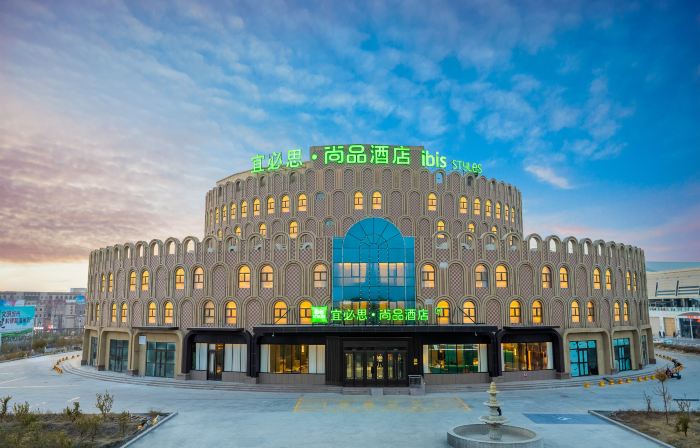 Ibis Stylesホテル(トルファン市北駅広場)