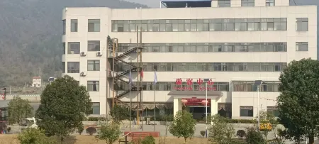 Tuanfeng Legend Homeland Manor