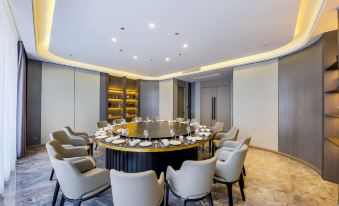 Wangcang Hongcheng Yipin Hotel
