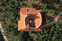Cao Lan Hamlet Hotels in Dai Lao