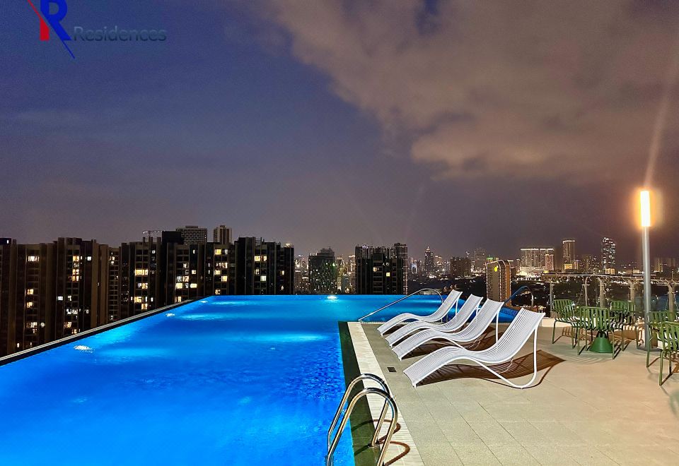 옥상 인피니티 풀