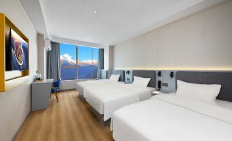 7 Days Premium Hotel (Shigatse Gyirong Town)