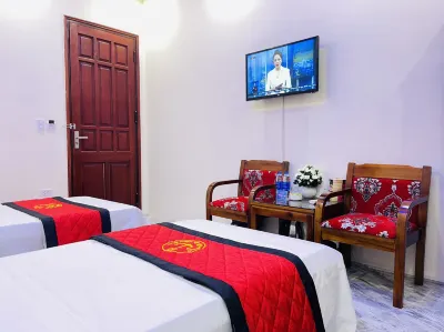 Titanic 3 Hotel Hotellit kohteessa Đông Anh