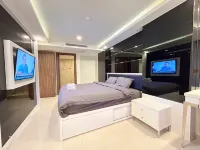 Grand Avenue Condo