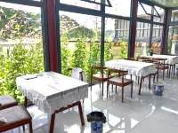 Weichang Jingxin Farmhouse
