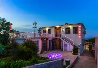 Lingshan Island 10 Miles Homestay Hotels in Lingshan Island