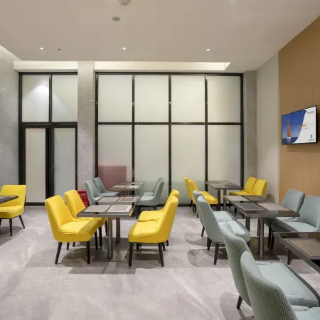 Yeste Hotel (Cangwu Shiqiao)