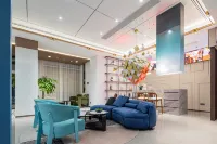 Manbo Zhis Hotel (Wuyi Square Riverside Branch)