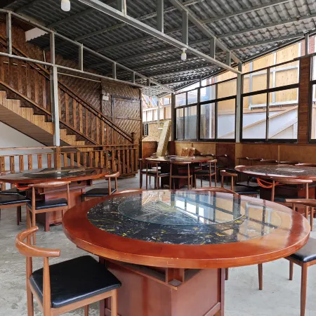 Fugong Old Mudeng Yunxuan Inn