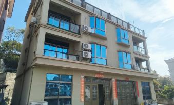 Youhai Yizhan Homestay