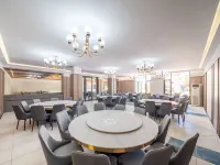 SpringTide Hotel (Beidaihe Laohushi Sea Park Branch)