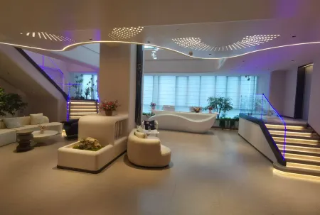 Shuya Life Yunshang Hotel (Colorful Yunnan First City) Отели рядом с достопримечательностью «Kunming University of Technology Chenggong Campus College of Mechanical and Electrical Engineering»