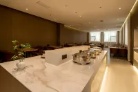 Baitai Wanyi Hotel (Huangshi Daye Development Zone Baihua Road)