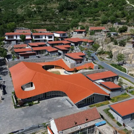 Mengjian Yanyu wellness Retreat