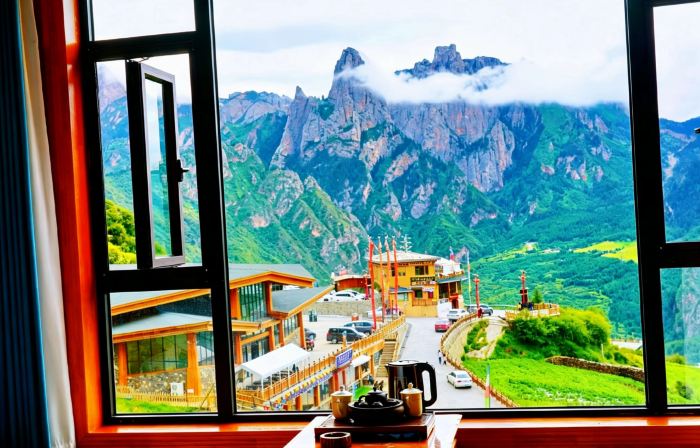 Xiangyunduan Alaya Boutique Stay (Zagana Scenic Area)