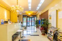 City Coordinate Hotel (Dingxi Youyi Square Railway Station)