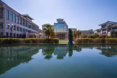 Xinxiang International Hotel Hotels in Hongqi District