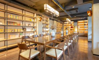 Canal Seclusive Life